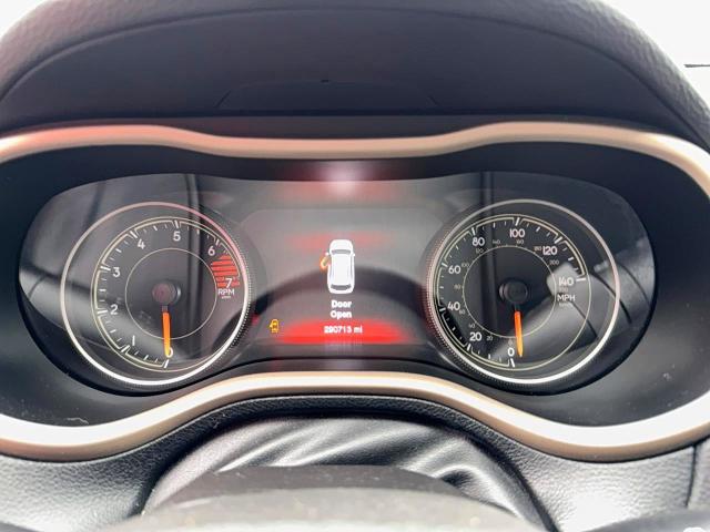 Продаж на аукціоні авто 2018 Jeep Cherokee, vin: 1C4PJMDB7JD613869, номер лоту: 53942026