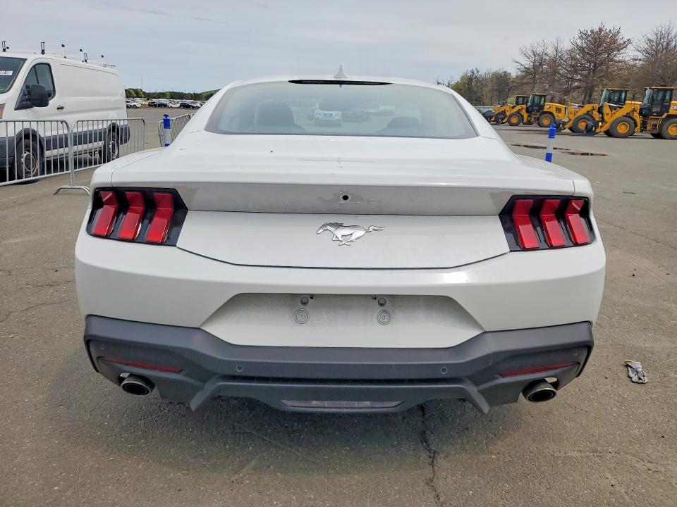 Продажа на аукционе авто 2026 Ford Mustang, vin: 1FA6P8TH0T5118813, номер лота: 53128116