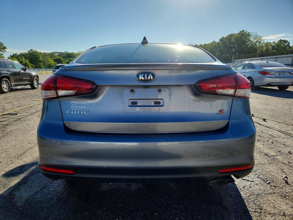 Продажа на аукционе авто 2017 Kia Forte, vin: 3KPFL4A7XHE105409, номер лота: 52079366