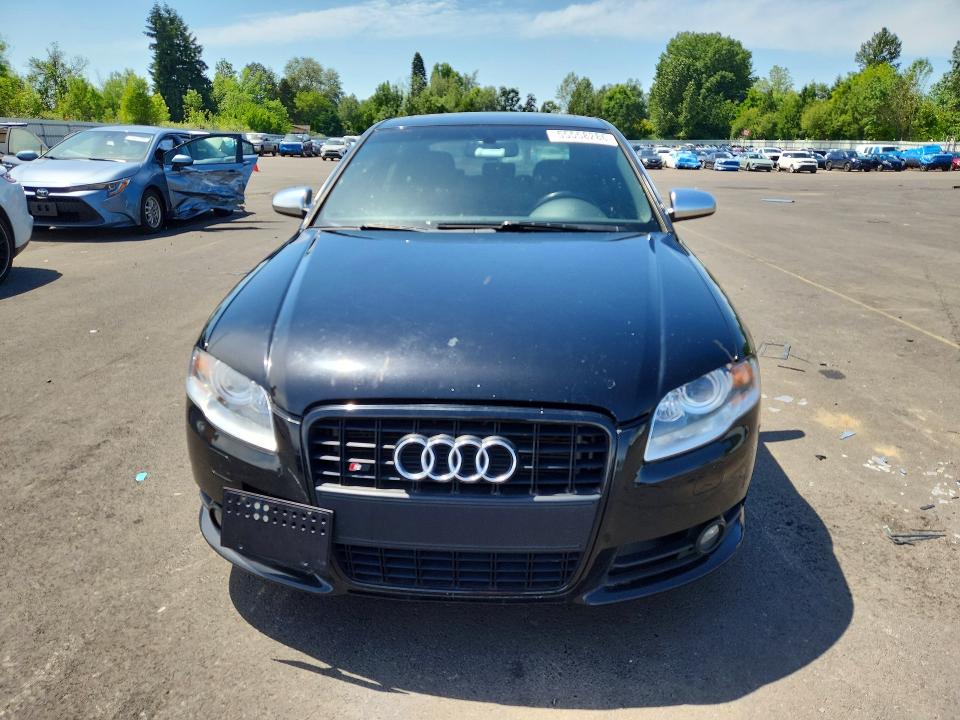 2006 Audi S4 მანქანა იყიდება აუქციონზე, vin: WAUGL78E66A182320, აუქციონის ნომერი: 55558286