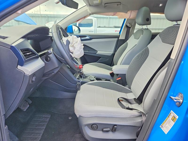 2024 Volkswagen Taos მანქანა იყიდება აუქციონზე, vin: 3VVVX7B2XRM047007, აუქციონის ნომერი: 55604686