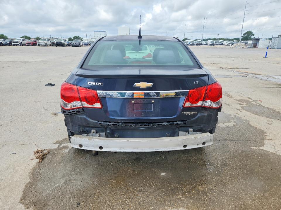 53879836 :رقم المزاد ، 1G1PC5SB0E7458307 vin ، 2014 Chevrolet Cruze مزاد بيع