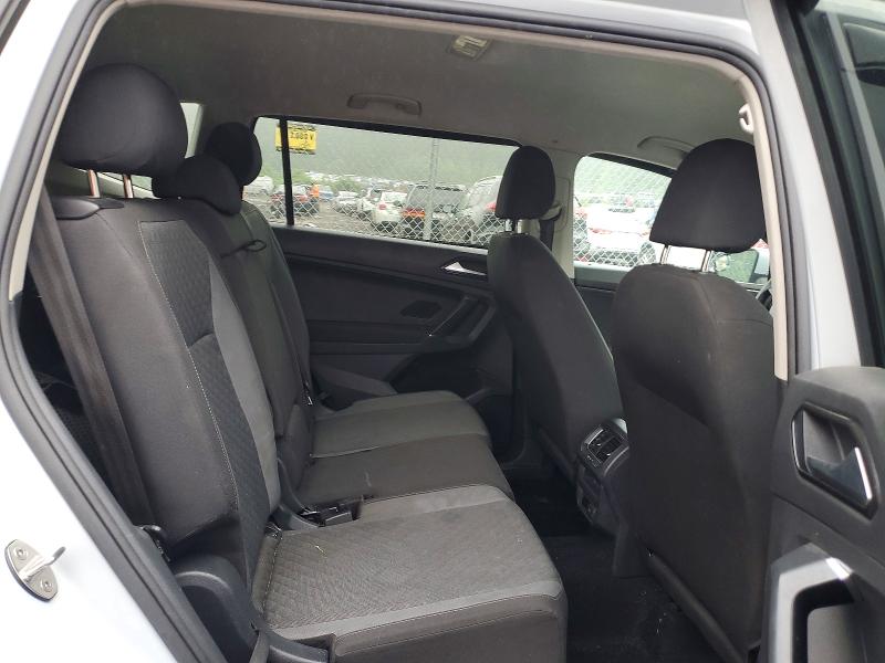 Aukcja sprzedaży 2018 Volkswagen Tiguan, vin: 3VV1B7AX1JM015268, numer aukcji: 54897756