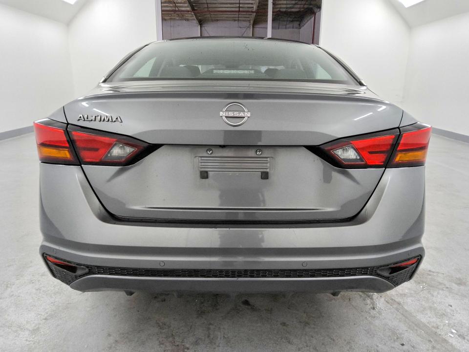 54881346 :رقم المزاد ، 1N4BL4BV9PN376604 vin ، 2023 Nissan Altima مزاد بيع
