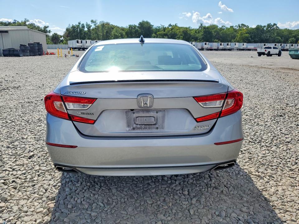 54456616 :رقم المزاد ، 1HGCV1F48NA085686 vin ، 2022 Honda Accord مزاد بيع