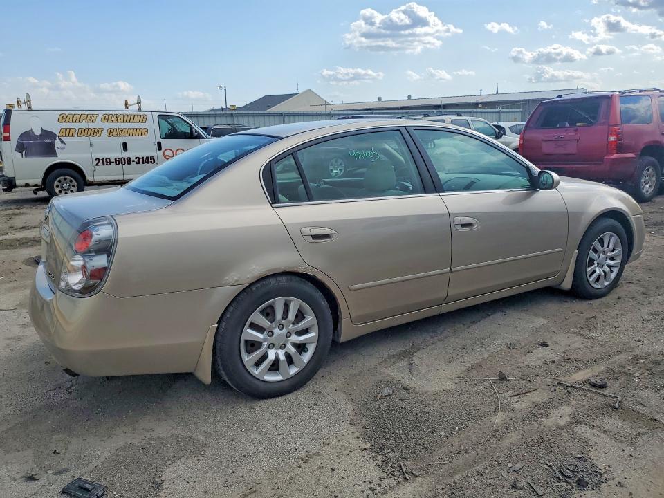 2005 Nissan Altima მანქანა იყიდება აუქციონზე, vin: 1N4AL11D95C240243, აუქციონის ნომერი: 51760456