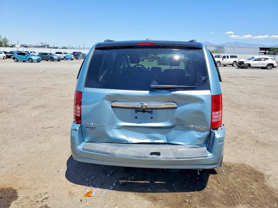 2010 Chrysler Town & Country მანქანა იყიდება აუქციონზე, vin: 2A4RR5D17AR183427, აუქციონის ნომერი: 52765206