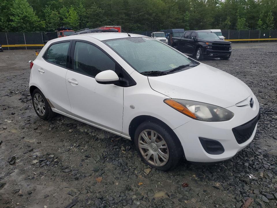 52569606 :رقم المزاد ، JM1DE1HZ8B0105125 vin ، 2011 Mazda Mazda2 مزاد بيع