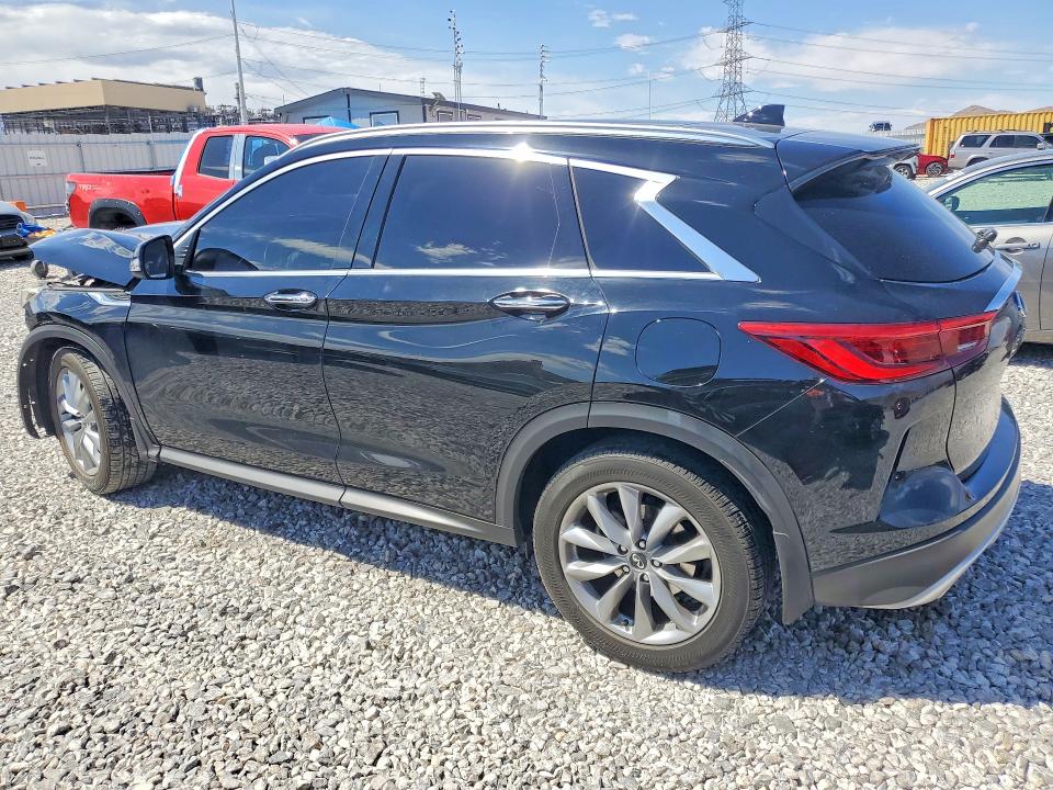 54717026 :رقم المزاد ، 3PCAJ5M14KF136766 vin ، 2019 Infiniti Qx50 مزاد بيع
