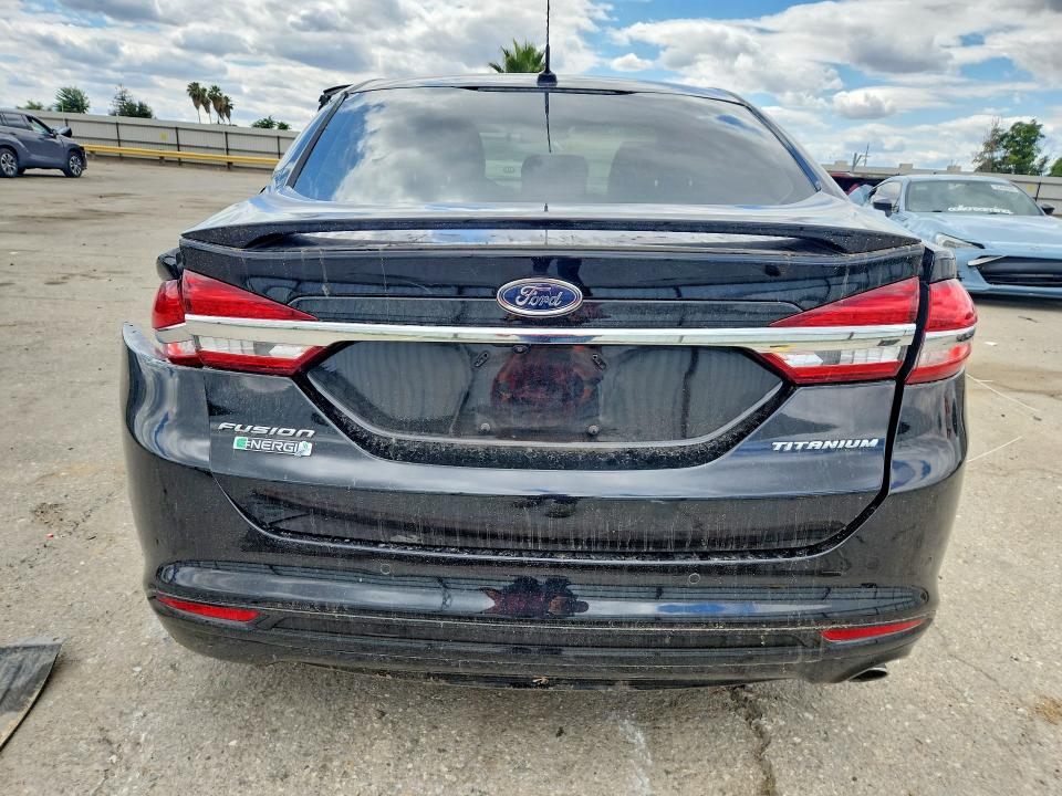 2017 Ford Fusion მანქანა იყიდება აუქციონზე, vin: 3FA6P0SU4HR351081, აუქციონის ნომერი: 55454816