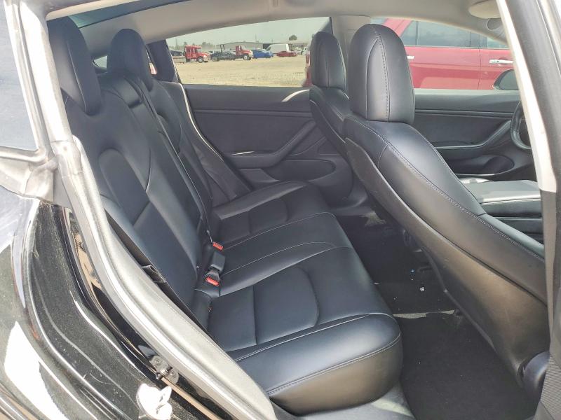 52886476 :رقم المزاد ، 5YJ3E1EBXJF170951 vin ، 2018 Tesla Mdl 3 مزاد بيع