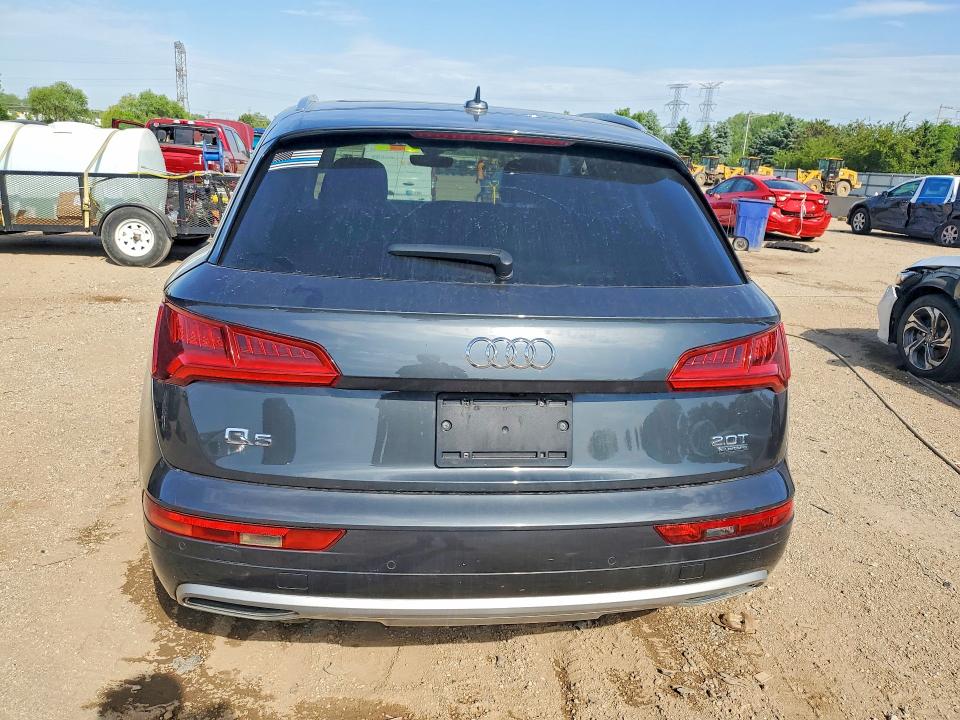 Продаж на аукціоні авто 2018 Audi Q5, vin: WA1CNAFY6J2007407, номер лоту: 53816066