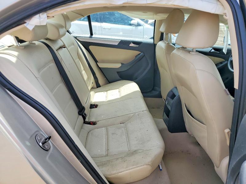 54001616 :رقم المزاد ، 3VWDX7AJ4DM282138 vin ، 2013 Volkswagen Jetta مزاد بيع