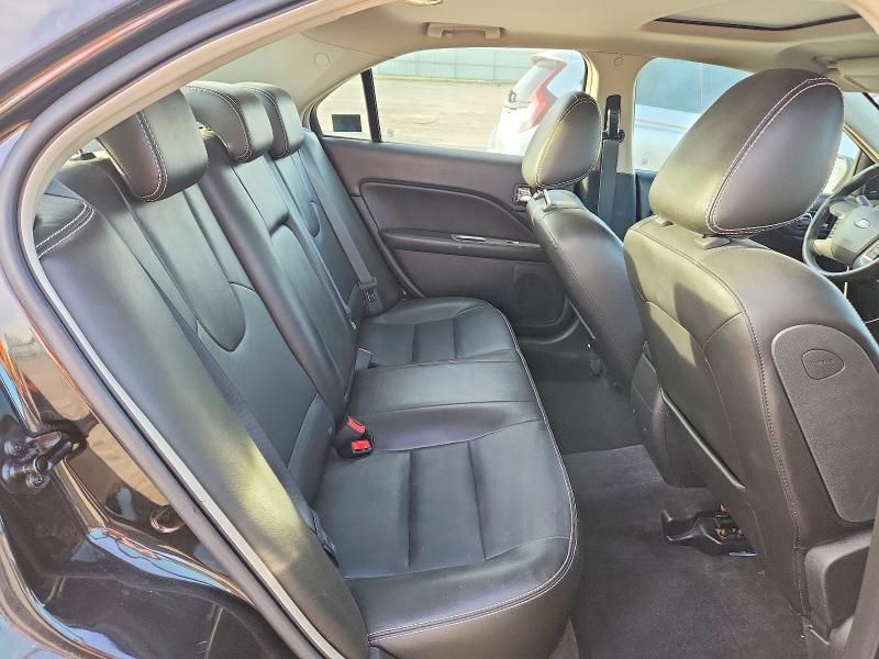 53662576 :رقم المزاد ، 3FAHP0JG3AR227135 vin ، 2010 Ford Fusion مزاد بيع