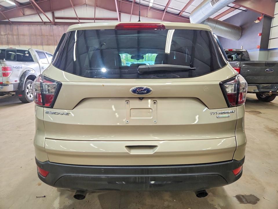Продажа на аукционе авто 2017 Ford Escape, vin: 1FMCU0JD4HUC04836, номер лота: 52288796