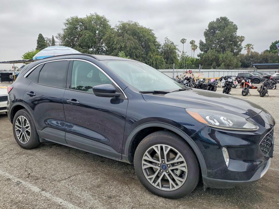 2021 Ford Escape მანქანა იყიდება აუქციონზე, vin: 1FMCU0CZ9MUA39224, აუქციონის ნომერი: 53625076