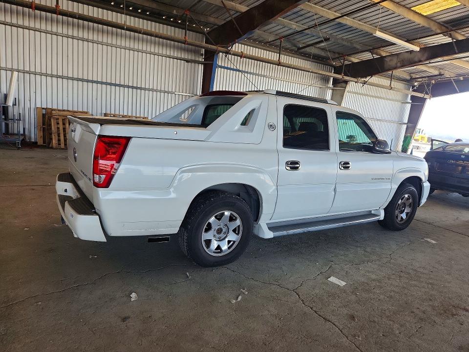Auction sale of the 2002 Cadillac Escalade, vin: 3GYEK63N12G253072, lot number: 52778196