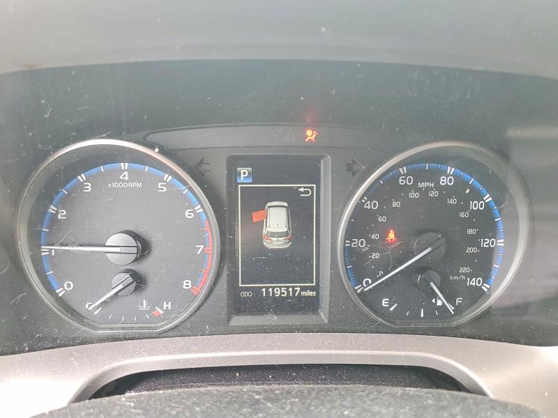 Продаж на аукціоні авто 2018 Toyota Rav4, vin: JTMBFREV4JJ745796, номер лоту: 54059346