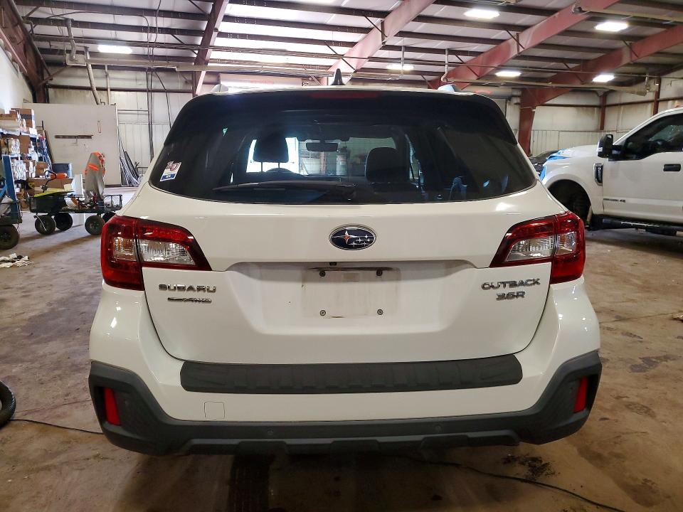 Продаж на аукціоні авто 2018 Subaru Outback, vin: 4S4BSETC4J3270575, номер лоту: 54596056