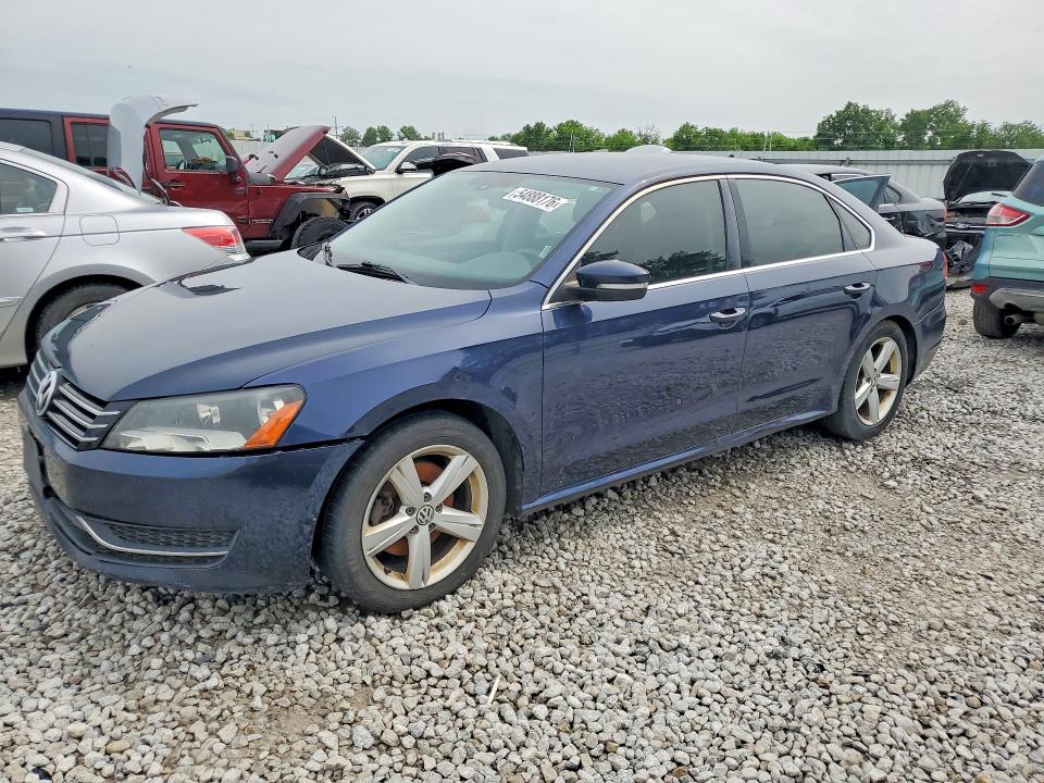 54888176 :رقم المزاد ، 1VWBP7A35DC095971 vin ، 2013 Volkswagen Passat مزاد بيع