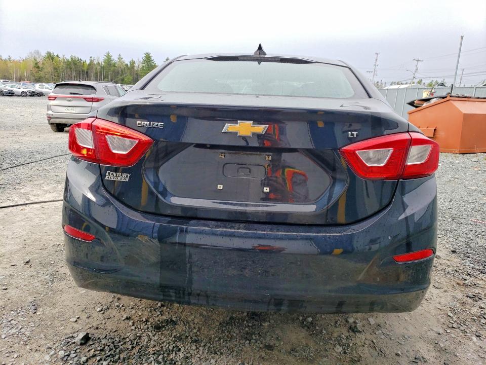 Продаж на аукціоні авто 2018 Chevrolet Cruze, vin: 1G1BE5SM7J7122556, номер лоту: 52990646