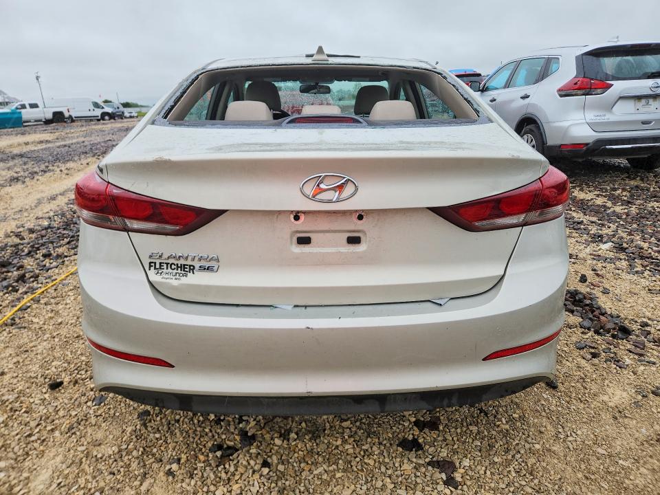 54211776 :رقم المزاد ، KMHD74LF3HU391777 vin ، 2017 Hyundai Elantra مزاد بيع