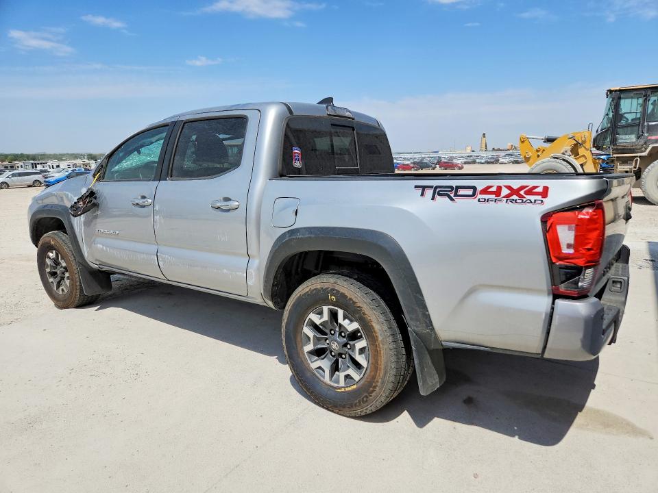 2018 Toyota Tacoma მანქანა იყიდება აუქციონზე, vin: 3TMCZ5AN0JM123497, აუქციონის ნომერი: 53176496