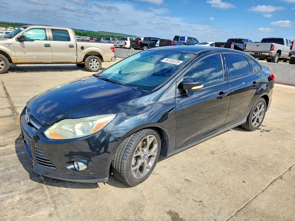 Auction sale of the 2014 Ford Focus, vin: 1FADP3F27EL352852, lot number: 54165326