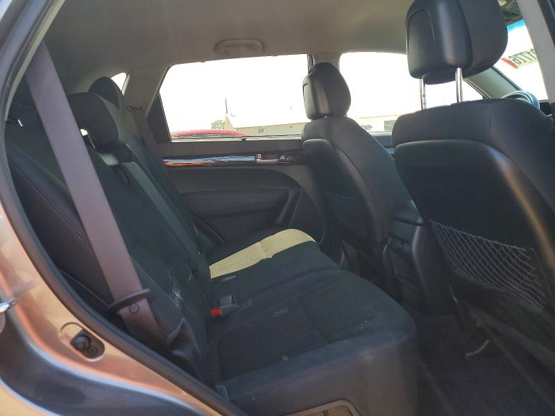 Auction sale of the 2015 Kia Sorento, vin: 5XYKTCA60FG571527, lot number: 52391776