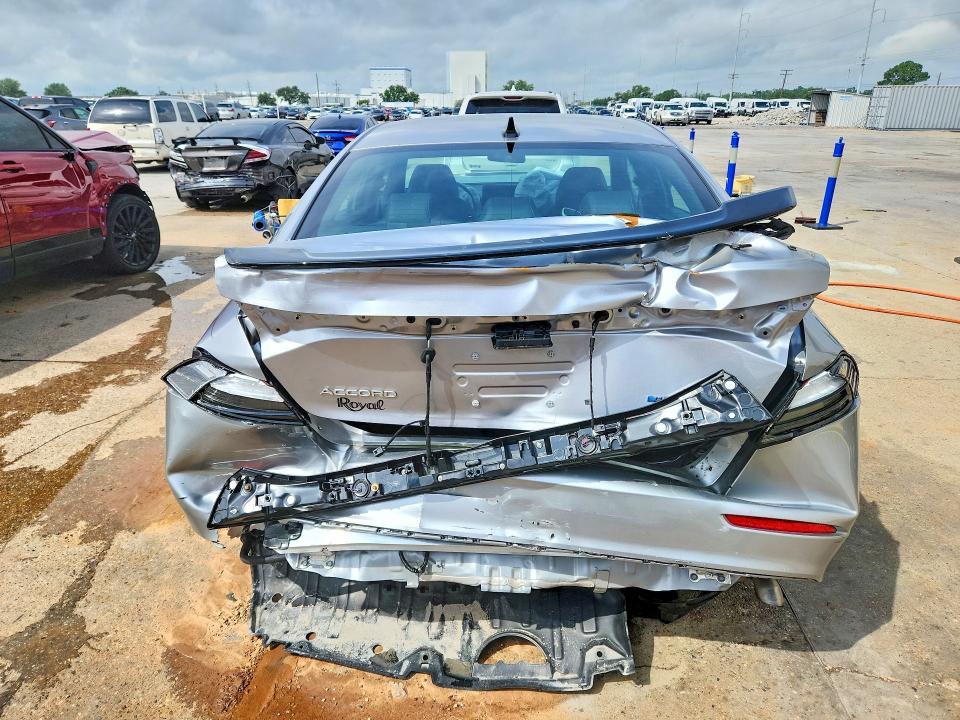 54715696 :رقم المزاد ، 1HGCY2F72PA038261 vin ، 2023 Honda Accord مزاد بيع