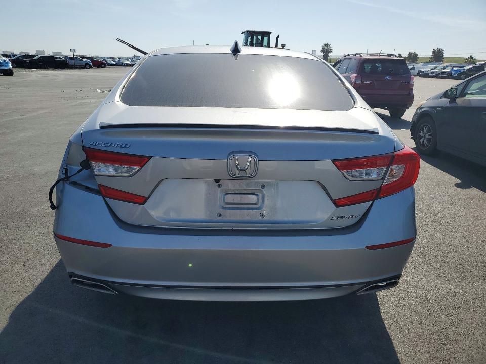 2022 Honda Accord მანქანა იყიდება აუქციონზე, vin: 1HGCV1F3XNA116170, აუქციონის ნომერი: 52172336