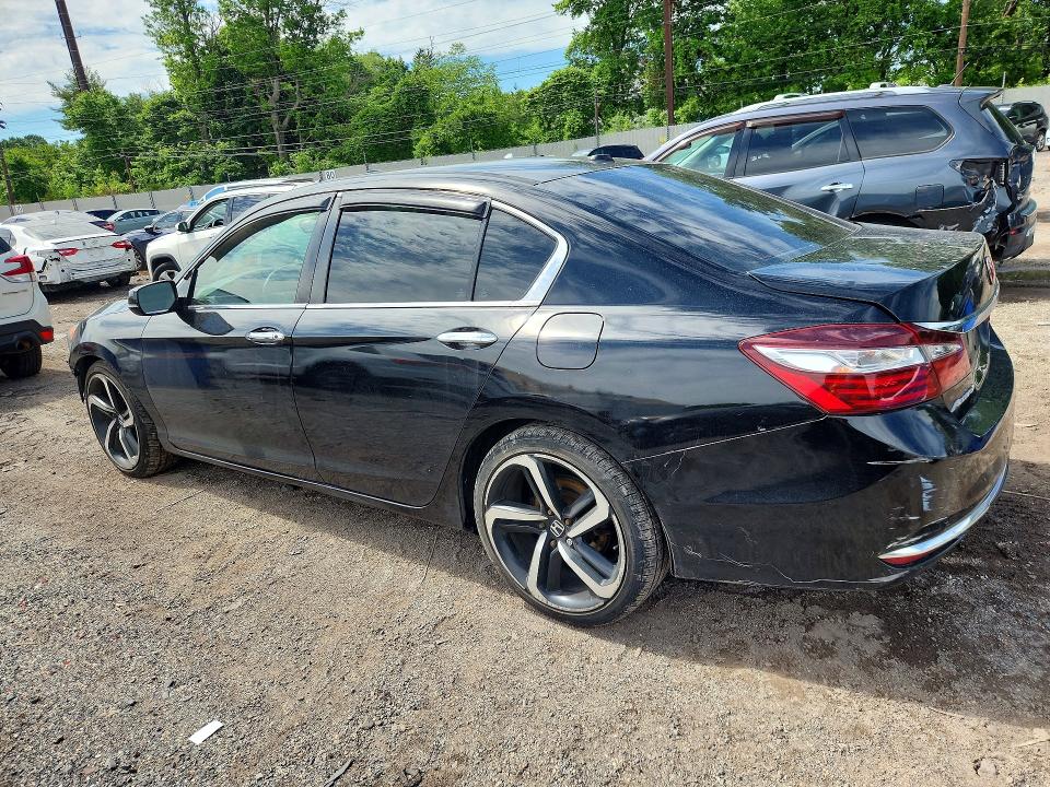 Продажа на аукционе авто 2017 Honda Accord, vin: 1HGCR2F89HA203844, номер лота: 55006336