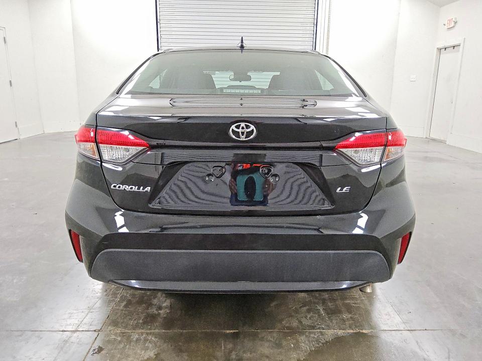 Продаж на аукціоні авто 2021 Toyota Corolla, vin: 5YFEPMAE2MP241329, номер лоту: 53327196