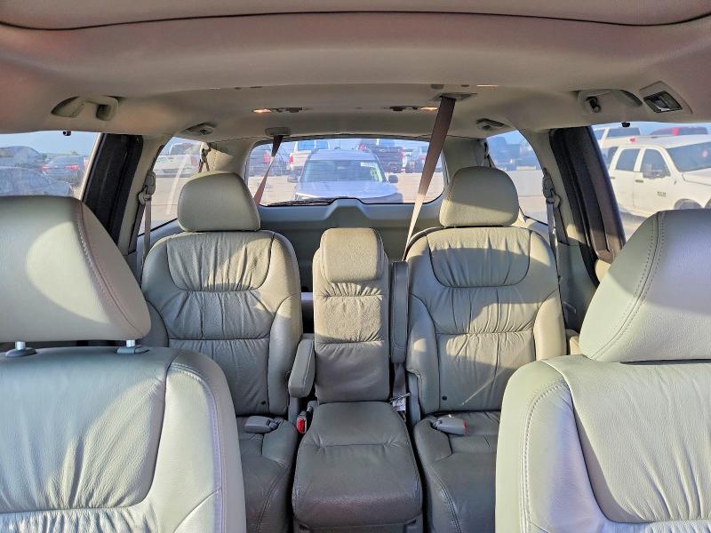 52589556 :رقم المزاد ، 5FNRL38688B003587 vin ، 2008 Honda Odyssey مزاد بيع