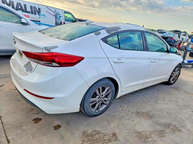 2017 Hyundai Elantra მანქანა იყიდება აუქციონზე, vin: 5NPD84LF4HH078295, აუქციონის ნომერი: 54601066