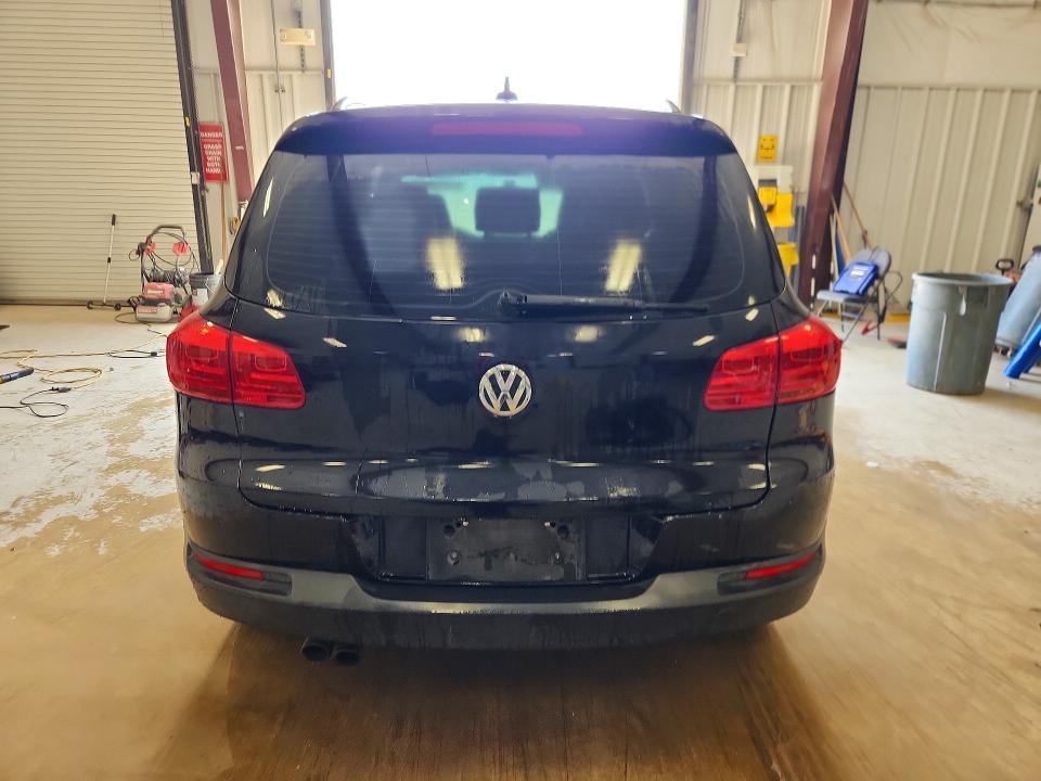 Aukcja sprzedaży 2017 Volkswagen Tiguan, vin: WVGAV7AXXHK016745, numer aukcji: 54638376