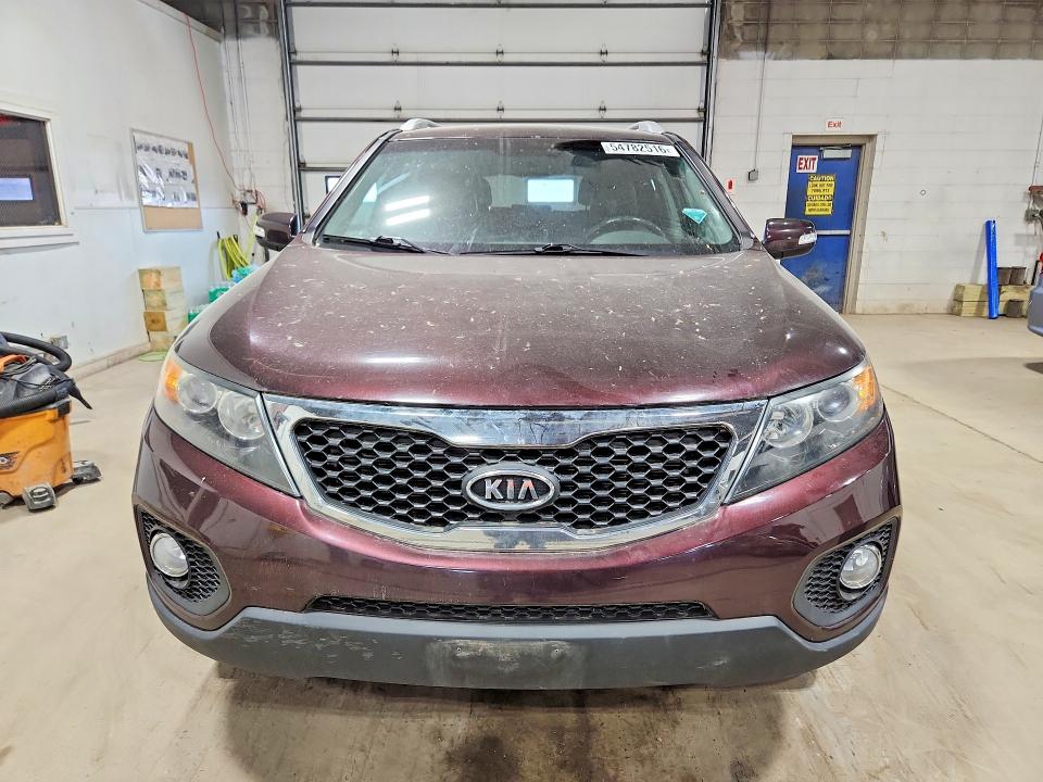 2011 Kia Sorento მანქანა იყიდება აუქციონზე, vin: 5XYKUDA16BG118465, აუქციონის ნომერი: 54782516