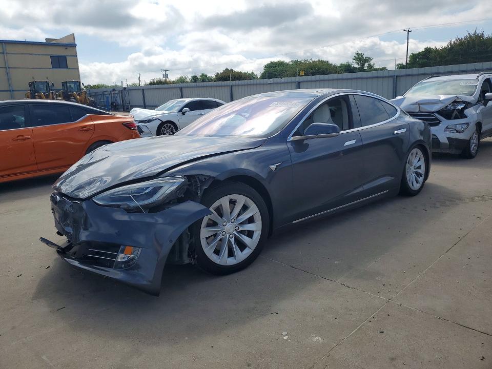 Aukcja sprzedaży 2018 Tesla Model S, vin: 5YJSA1E26JF296053, numer aukcji: 53845346