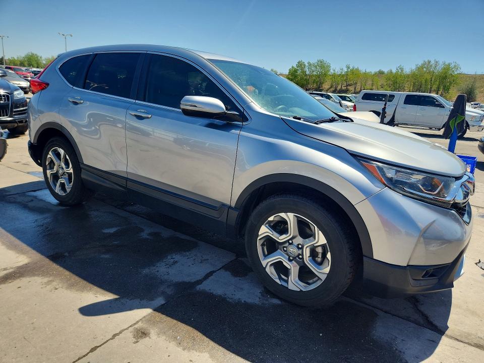 53379246 :رقم المزاد ، 5J6RW1H52JA009428 vin ، 2018 Honda Cr-v مزاد بيع