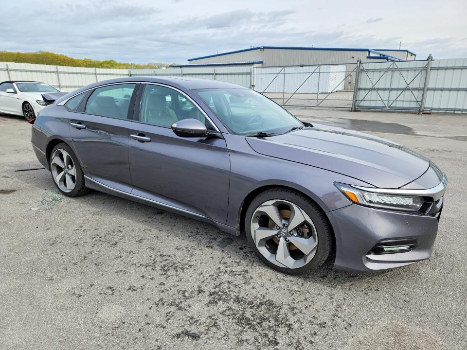 Продаж на аукціоні авто 2018 Honda Accord, vin: 1HGCV2F95JA038305, номер лоту: 53009386