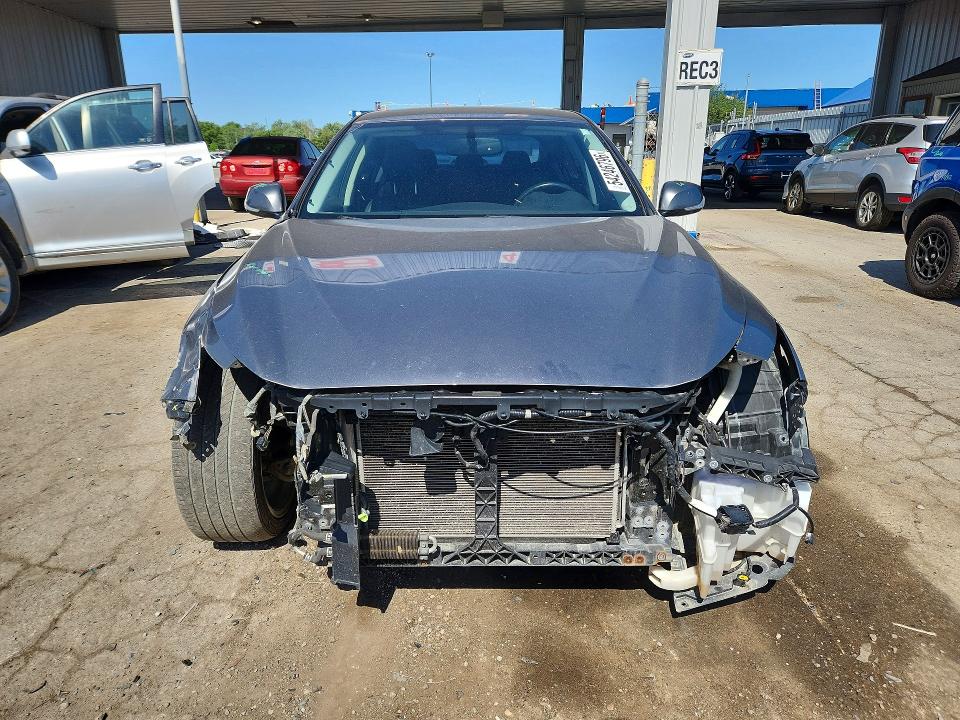 Продажа на аукционе авто 2015 Infiniti Q50, vin: JN1BV7AR5FM404206, номер лота: 54246796