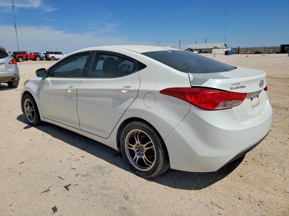 2013 Hyundai Elantra მანქანა იყიდება აუქციონზე, vin: 5NPDH4AE6DH197499, აუქციონის ნომერი: 53698436
