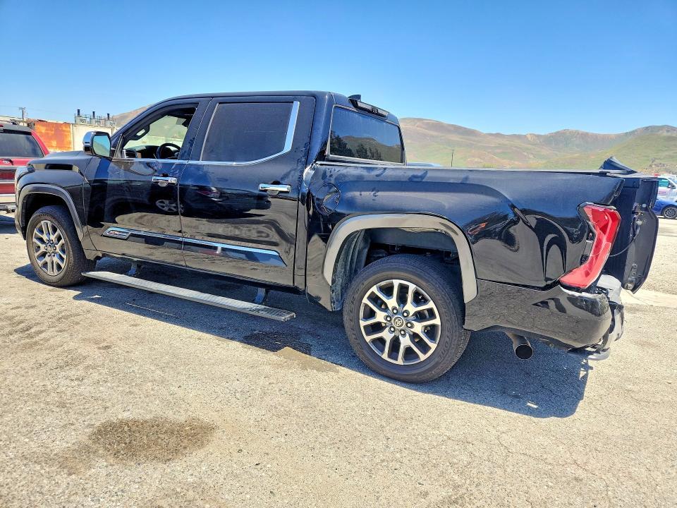 Продажа на аукционе авто 2022 Toyota Tundra, vin: 5TFMA5DB8NX016100, номер лота: 54432406
