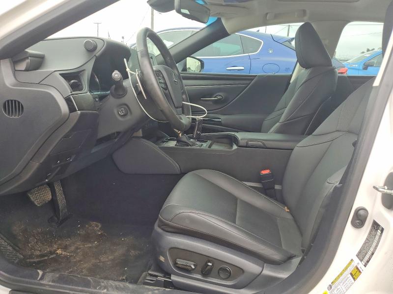 Продажа на аукционе авто 2024 Lexus Es 300h, vin: 58ADA1C16RU048203, номер лота: 53779616