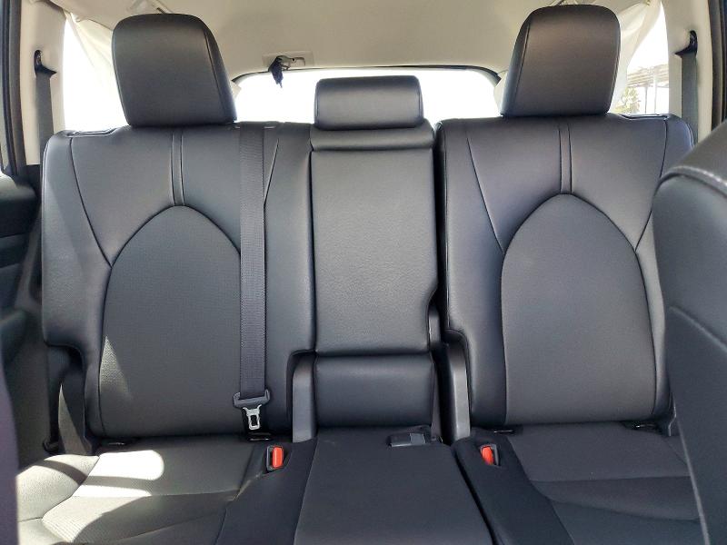 2026 Toyota Grand Highlander Hybrid მანქანა იყიდება აუქციონზე, vin: 5TDACAB56TS072011, აუქციონის ნომერი: 54162686