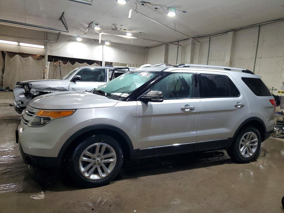 Продажа на аукционе авто 2013 Ford Explorer, vin: 1FM5K7D8XDGC25267, номер лота: 54325456