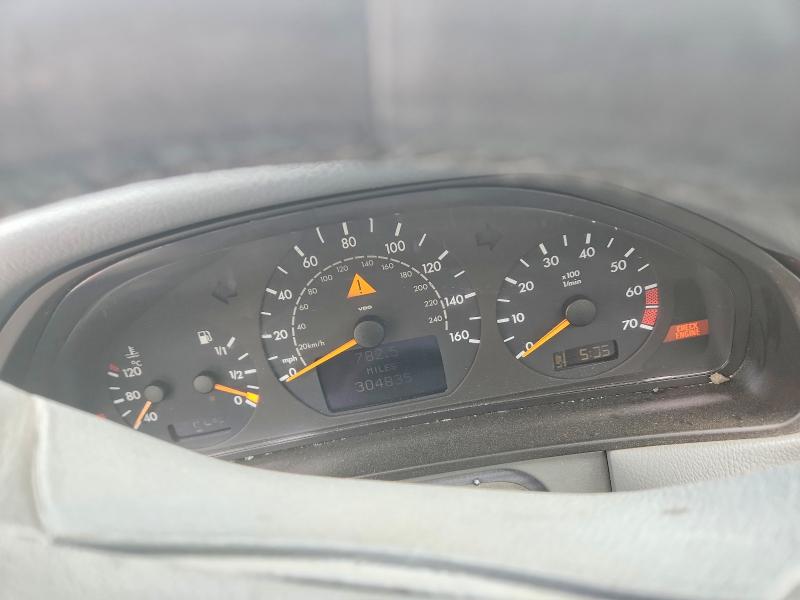Aukcja sprzedaży 2001 Mercedes-benz E, vin: WDBJF65J21B179217, numer aukcji: 53182756