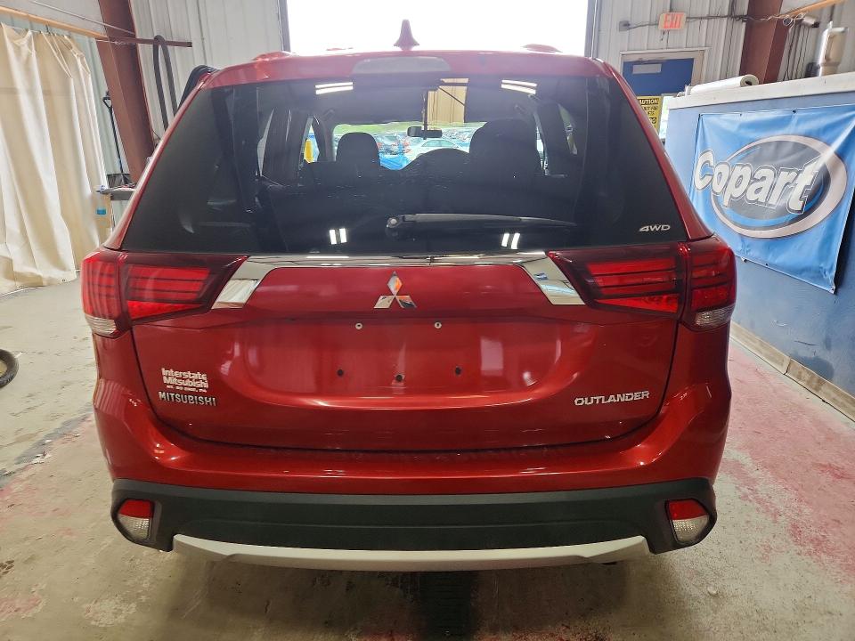 Продажа на аукционе авто 2018 Mitsubishi Outlander, vin: JA4AZ3A39JZ053467, номер лота: 52179736