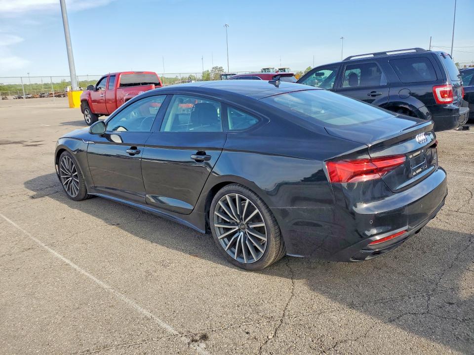 Продаж на аукціоні авто 2022 Audi A5, vin: WAUCBCF51NA028285, номер лоту: 52140586