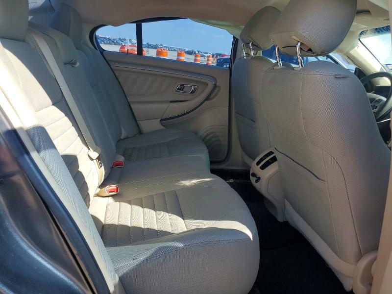53190826 :رقم المزاد ، 1FAHP2D88JG133324 vin ، 2018 Ford Taurus مزاد بيع